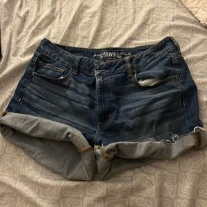 Womens American eagle shorts super stretch size 14